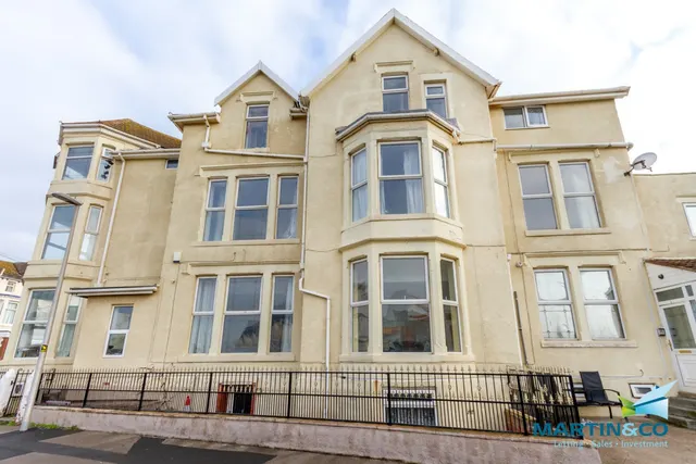 Simpson Street, Blackpool FY4, photo 1