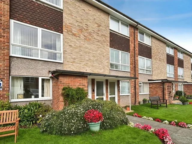 Eldon Drive, Sutton Coldfield, B76, photo 1