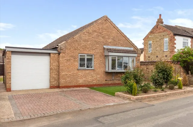 Cocketts Lane, Hibaldstow, Brigg, photo 1