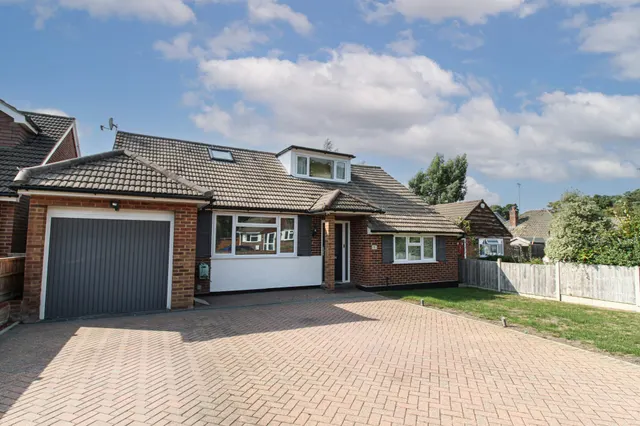 Andrews Close, Church Crookham, GU52, photo 1