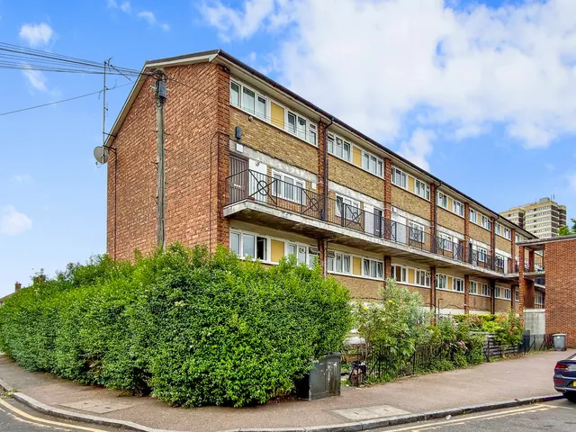 Photo 3 — 45 Maryland Street, Stratford, London, Greater London, E15 1JD