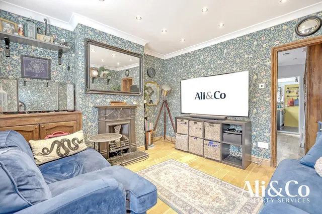 Photo 3 — Prospect Place, Grays, Essex, RM17 6BY