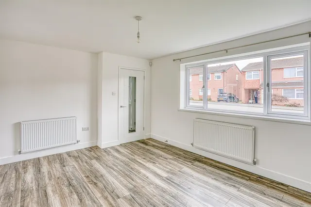 Maypole Lane, Littleover, photo 3