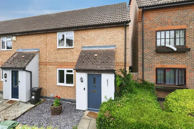 Box Close, Basildon, Essex, SS15, photo 1