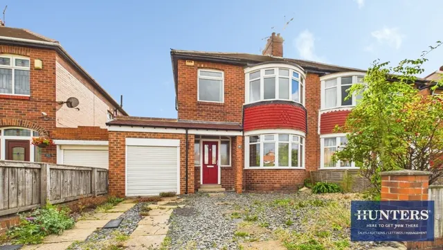 Thompson Road, Fulwell, SR5, photo 1