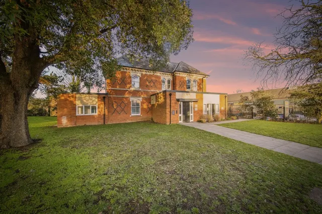 Old Rectory Drive, COLCHESTER, photo 1