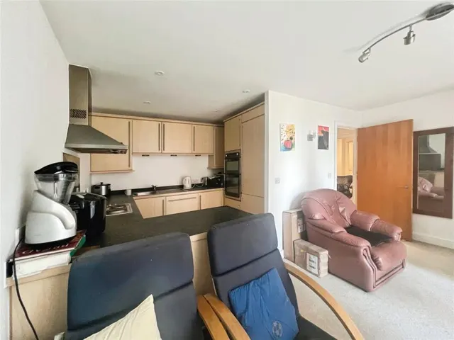 Channel Way, Ocean Village, SO14, photo 3