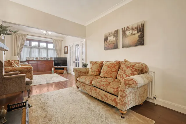 Photo 2 — Cross Road, Romford, Mawneys, RM7 8AU