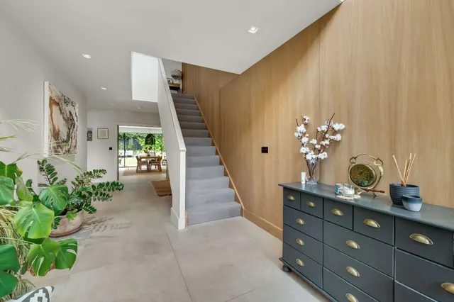 Photo 2 — Hunting Close, Esher, Surrey, KT10 8PB