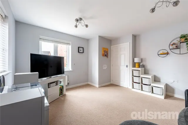 Photo 2 — Gretton Close, Brockhill, Redditch, Worcestershire, B97 6LF