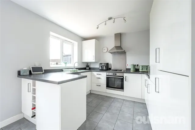 Photo 3 — Gretton Close, Brockhill, Redditch, Worcestershire, B97 6LF