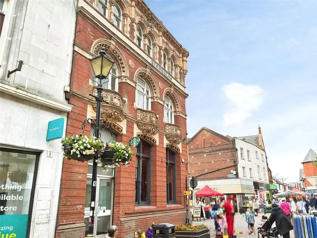 Market Place, Nuneaton, Warwickshire, CV11, photo 1