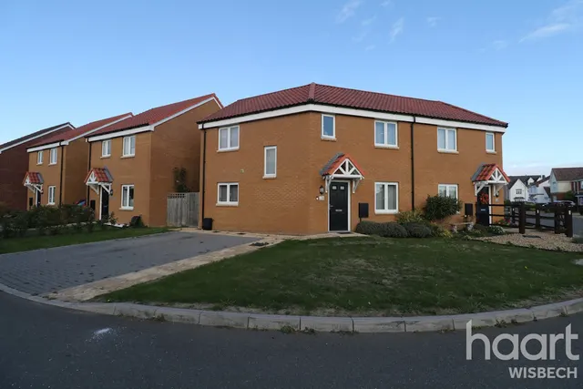 Grove Gardens, Elm, PE14, photo 1