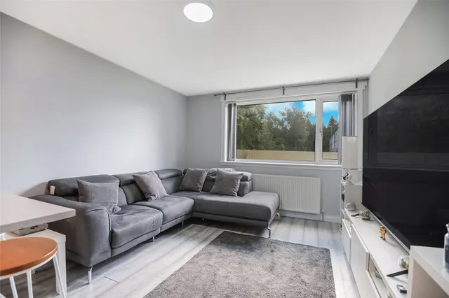 Photo 2 — Corkerhill Place, Glasgow, G52