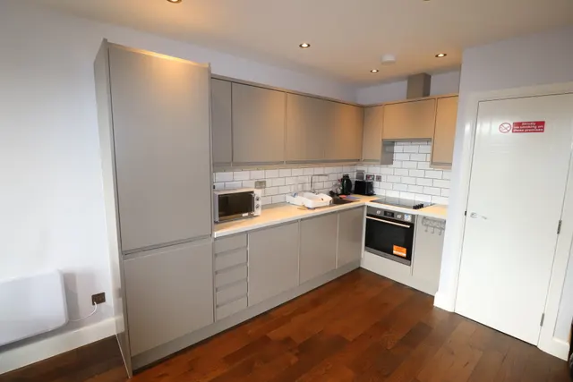 High Street, Brentwood, CM14, photo 3