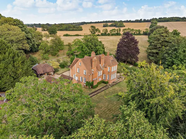 Photo 2 — Wanborough Hill, Guildford, GU3