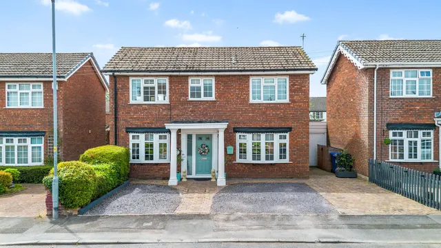 Henderson Close, Great Sankey, Warrington, Warrington, WA5 3JJ, photo 1