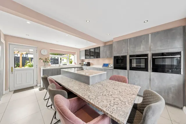 Photo 2 — Henderson Close, Great Sankey, Warrington, Warrington, WA5 3JJ