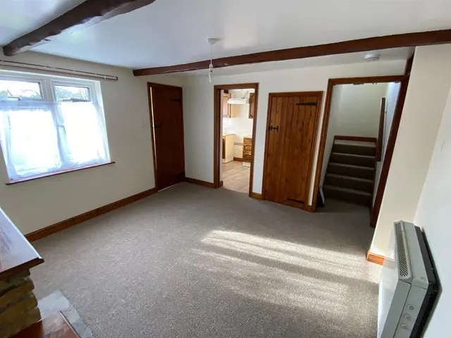 Raineys Cottage Dunwear, Bridgwater, TA6, photo 2