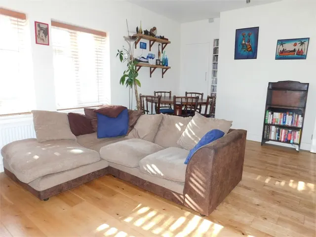 Studland Road, London, W7, photo 1