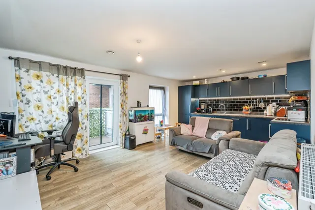 Keel Road, Southampton, SO19, photo 3