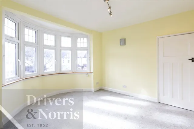 Warlters Close, Holloway, photo 2