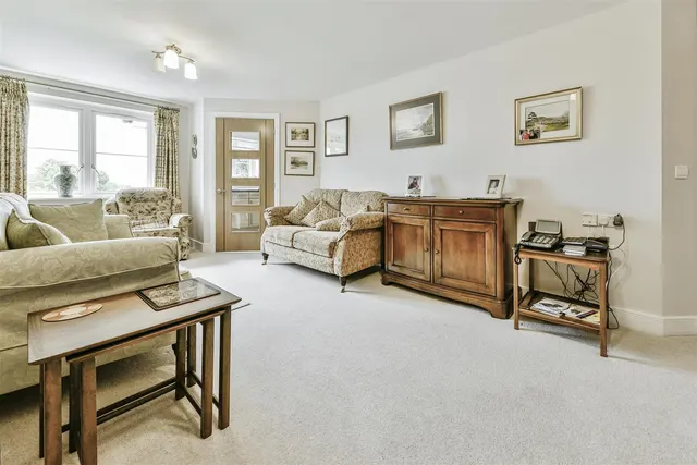 Baldock Road, Royston, SG8, photo 2