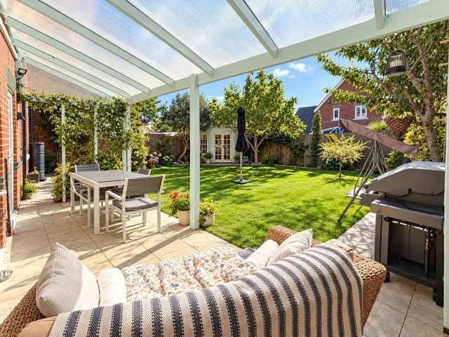 Bowline Drive, Hailsham, BN27, photo 3