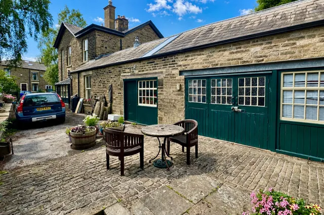 Sunlaws Street, Glossop, photo 2
