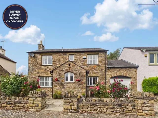 Gars End, Wray, LA2, photo 1