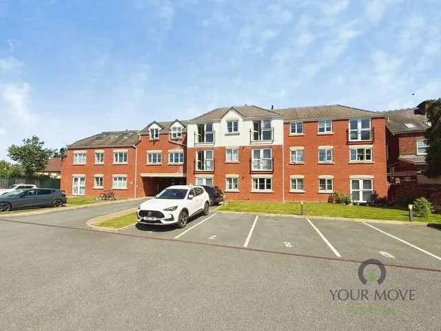 High Street, Amblecote, DY8, photo 1
