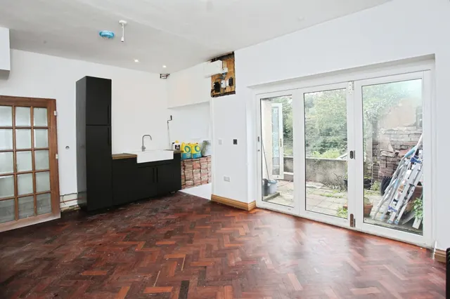 Coldra Road, Newport, NP20, photo 2