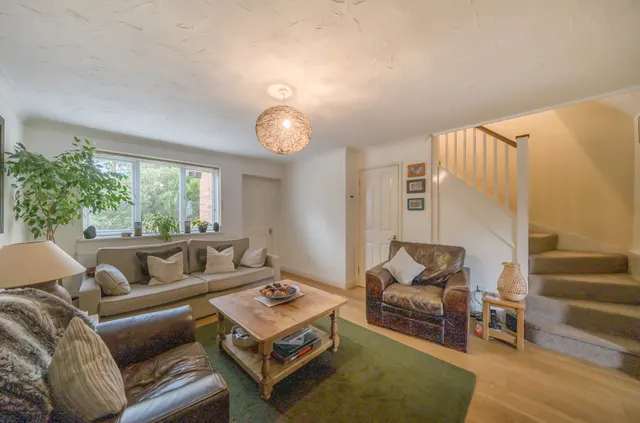 Photo 3 — Gardenia Drive, West End, Woking, Surrey, GU24 9XG