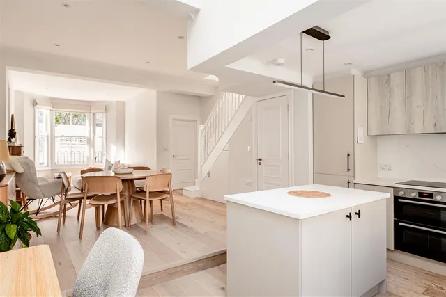 Redmore Road, London, W6, photo 2