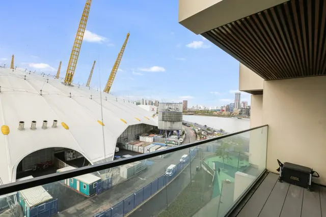 Cutter Lane, London, SE10, photo 1