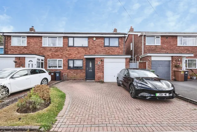 3 bedroom house, Merecote Road, Solihull, B92