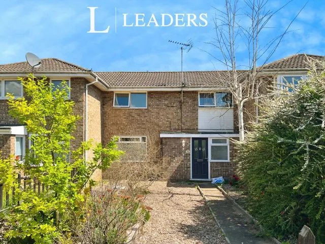 3 bedroom house, Pyhill, Bretton, PE3