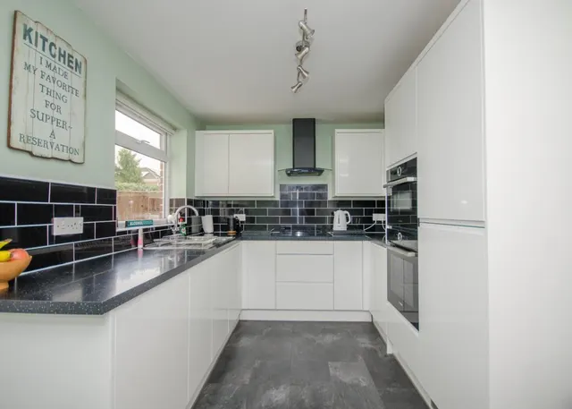 Emerson Way, Emersons Green, BS16, photo 3