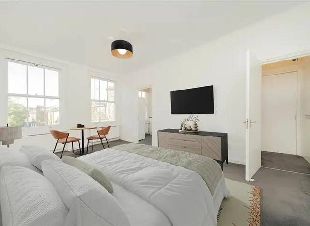 Photo 2 — Nevern Road, South Kensington, SW5
