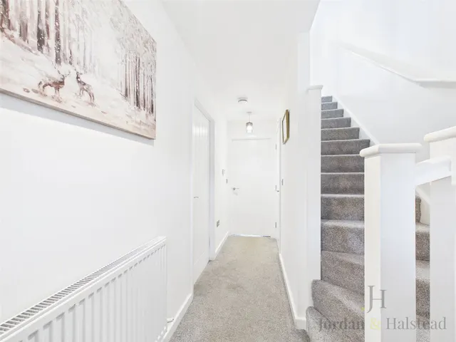Photo 2 — Telegraph Way, Helsby, Frodsham, Cheshire, WA6 0FY