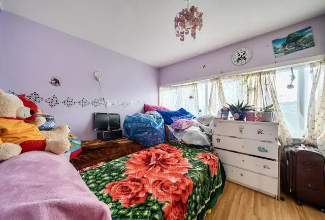 Illingworth Close, Mitcham, CR4, photo 3