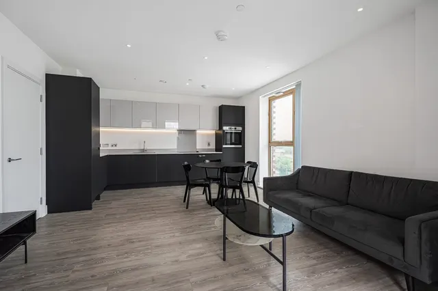 Nest Way, London, SE2, photo 1