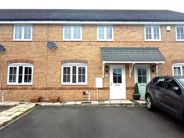 Haycock Road, Hednesford, WS12, photo 1