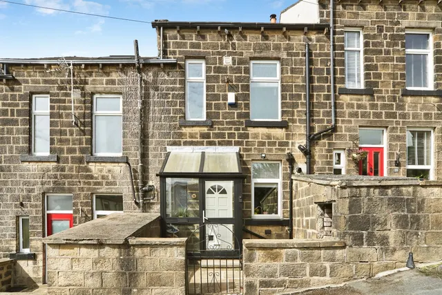 Unity Street, Riddlesden, Keighley, photo 1