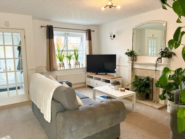 Anglesey Close, Ellesmere Port, CH65, photo 2