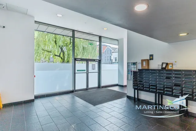 Mazarin House, St Johns Garden, BL9, photo 2