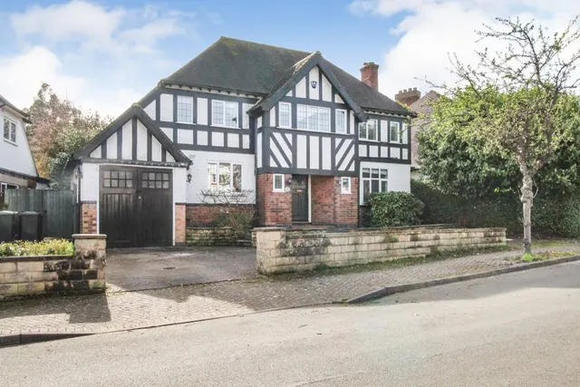Middleton Crescent, Beeston, NG9, photo 1