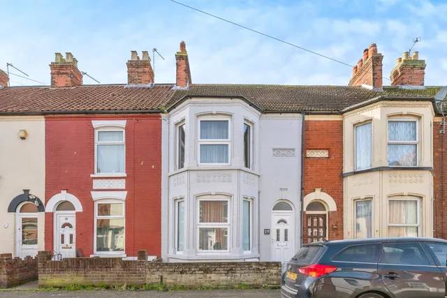 Century Road, Great Yarmouth, photo 1