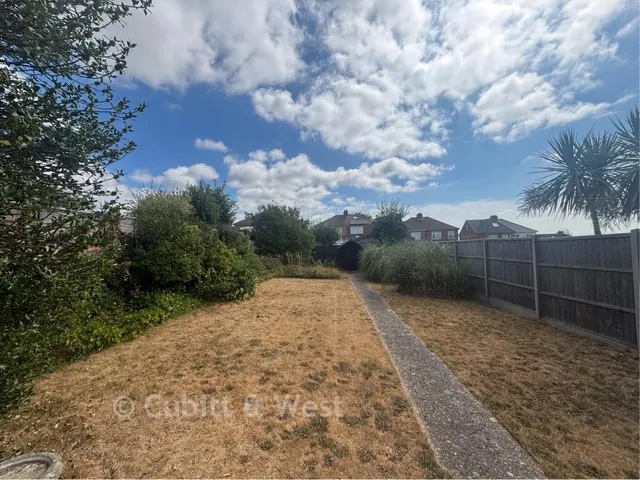 Dore Avenue, Fareham, PO16, photo 2