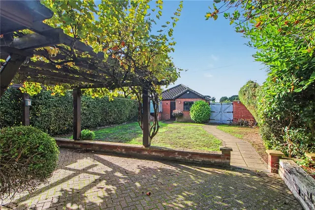 Photo 3 — Threadneedle Street, Bergh Apton, Norwich, Norfolk, NR15